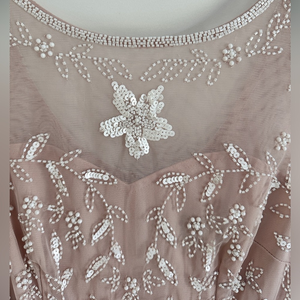 Frank Lyman long gown - Picture 4 of 15